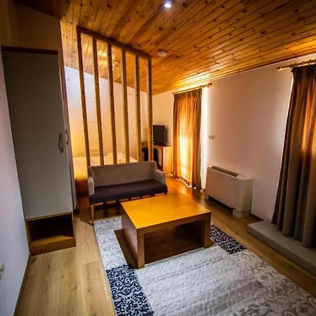 Hotel Restorant Delisia Korce