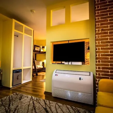 Hotel Restorant Delisia 4*