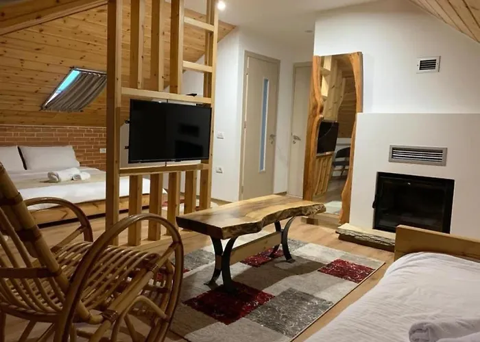 Hotel Restorant Delisia 4*