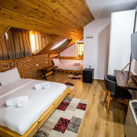 Restorant Delisia Korce